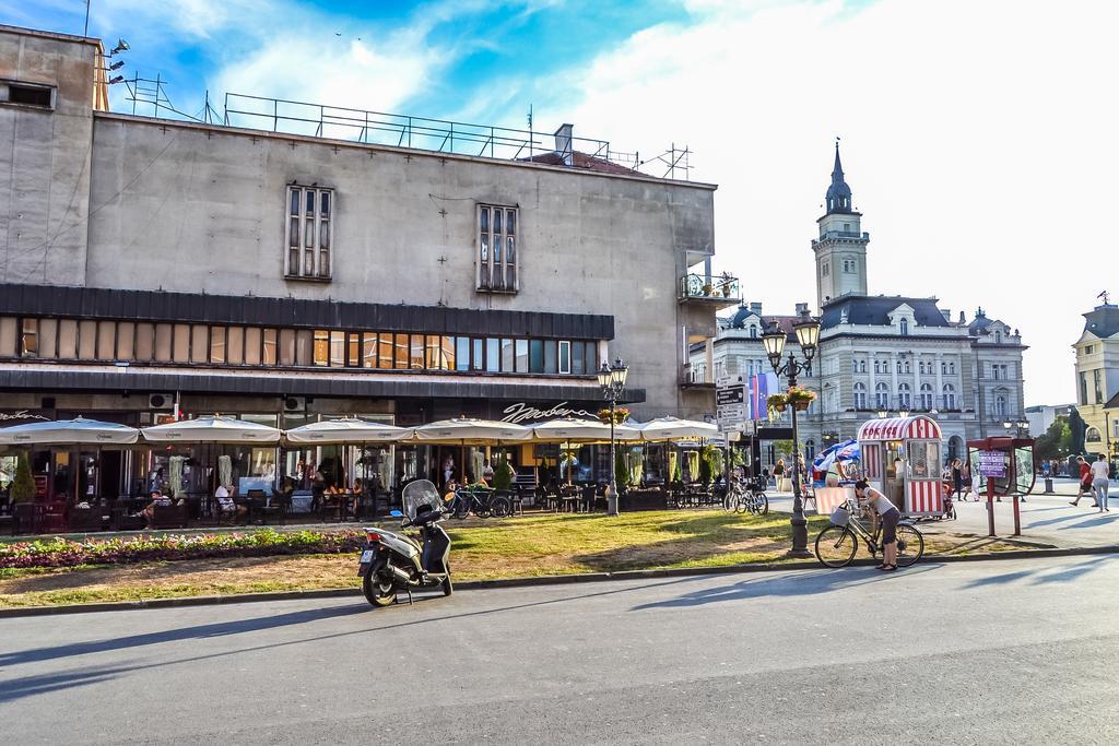 Modena Apartments Novi Sad Pokoj fotografie