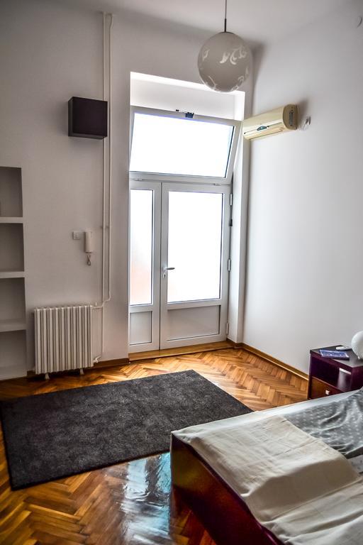 Modena Apartments Novi Sad Pokoj fotografie