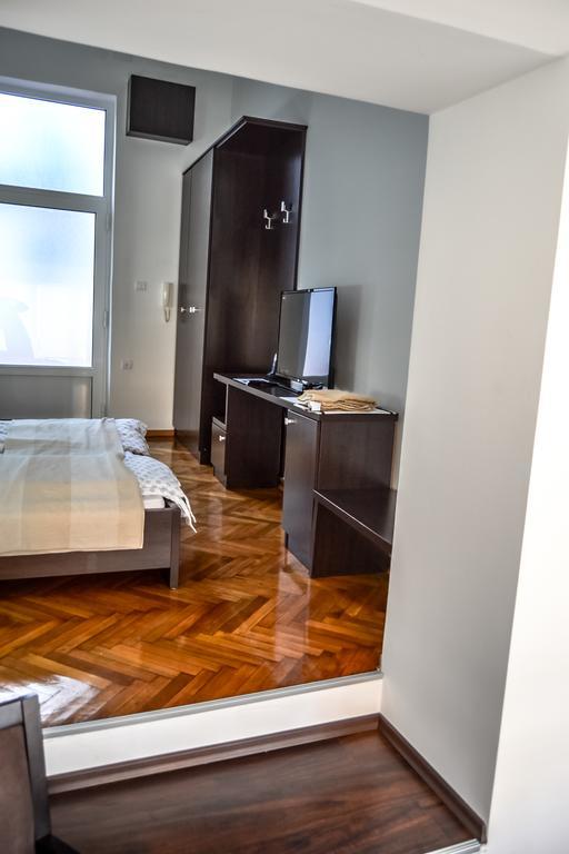 Modena Apartments Novi Sad Pokoj fotografie